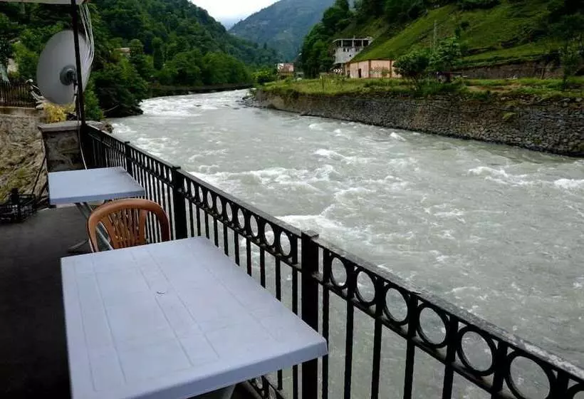 Hotelli Kaptan Alabalik Konaklama Tesisleri