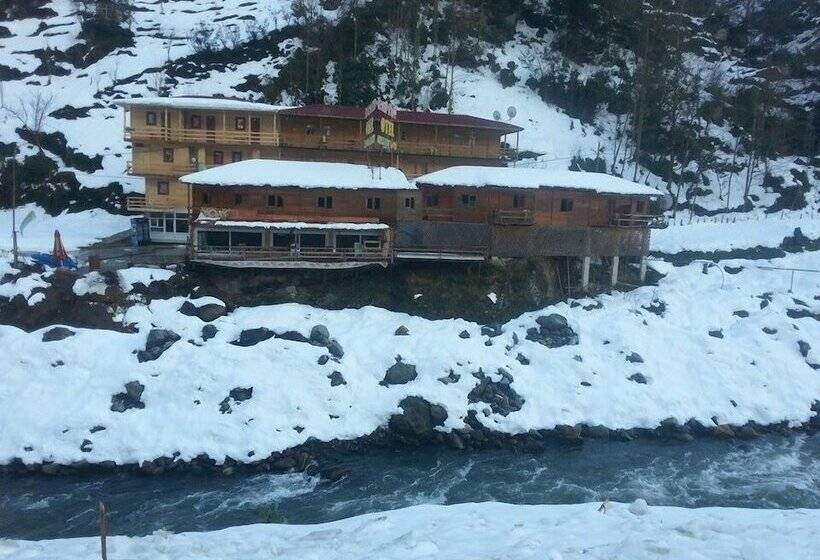 ホテル Kaptan Alabalik Konaklama Tesisleri