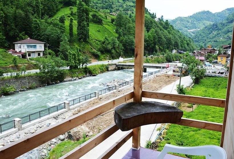 ホテル Kaptan Alabalik Konaklama Tesisleri