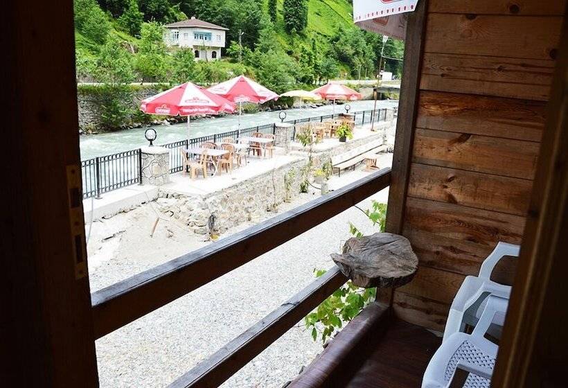 ホテル Kaptan Alabalik Konaklama Tesisleri