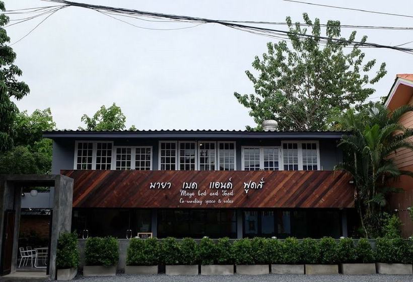 فندق Maya Bed And Food Hostel