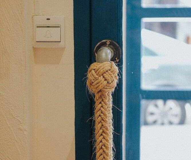 בית מלון כפרי The Seaport