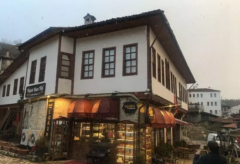 Kuscu Han Otel