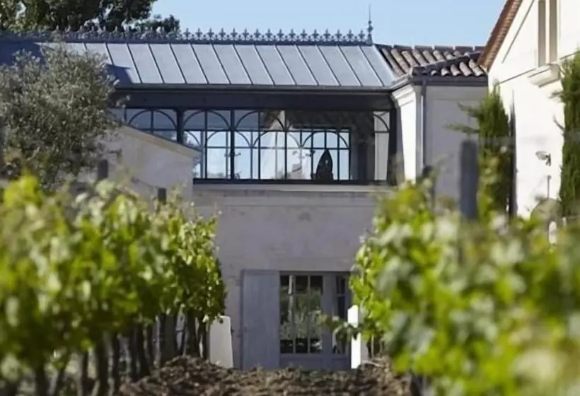 ベッドアンドブレックファースト Château La Rose Perriere