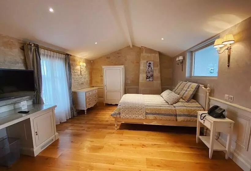 ベッドアンドブレックファースト Château La Rose Perriere