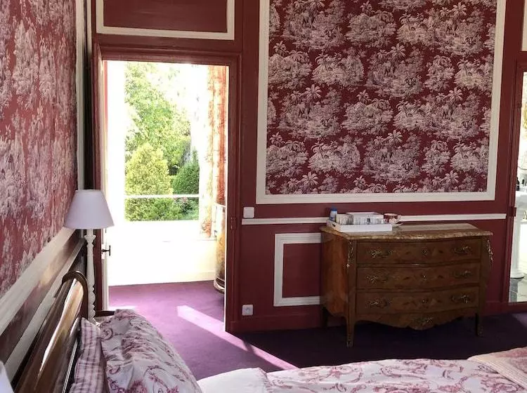 تختخواب و صبحانه L Hotel De Hercé Chambre D Hote