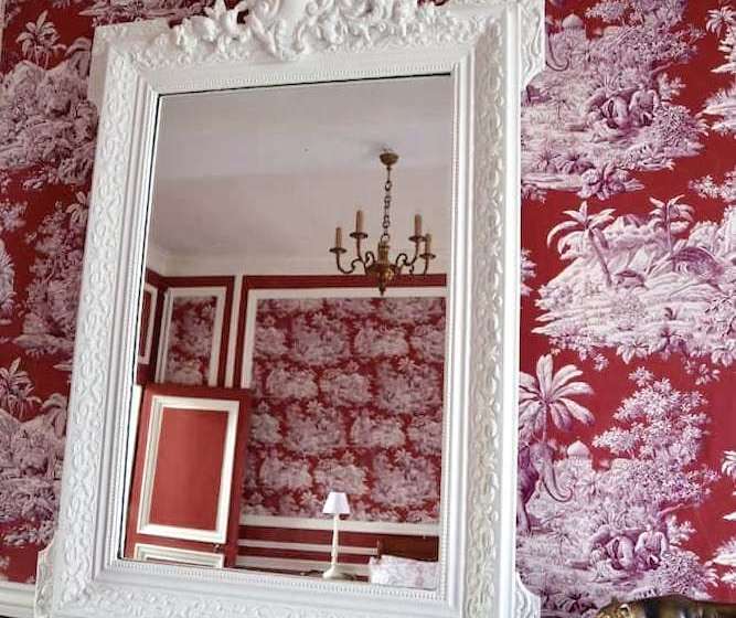 مبيت وإفطار L Hotel De Hercé Chambre D Hote