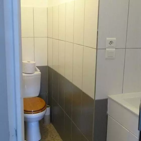 تختخواب و صبحانه Le Cabanon De Régine  Chambre D Hôtes