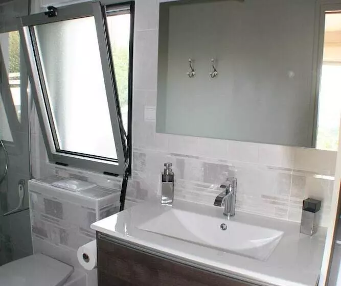 ベッドアンドブレックファースト Maison Hegoa   Chambres D Hôtes