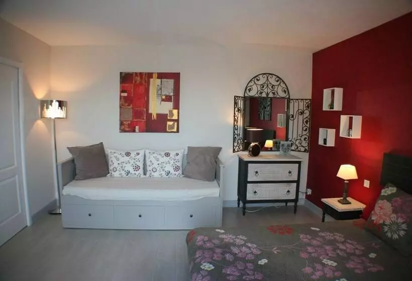 ベッドアンドブレックファースト Maison Hegoa   Chambres D Hôtes