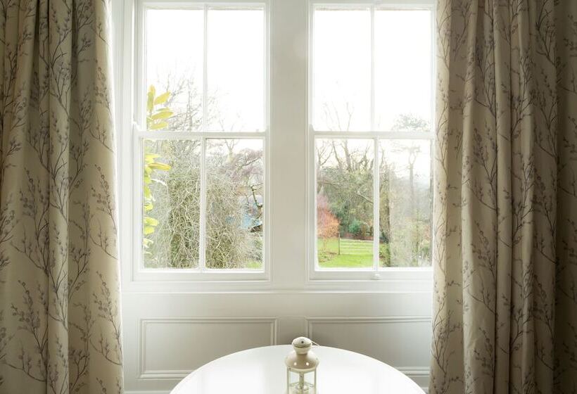 تختخواب و صبحانه The Bailey Holidays