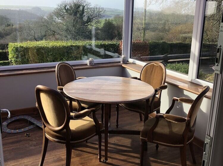 Bed and Breakfast Trenethick