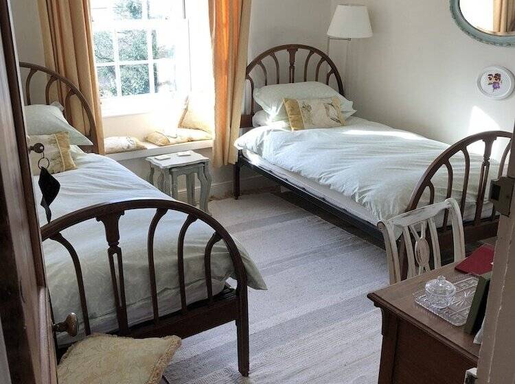 Bed and Breakfast Trenethick