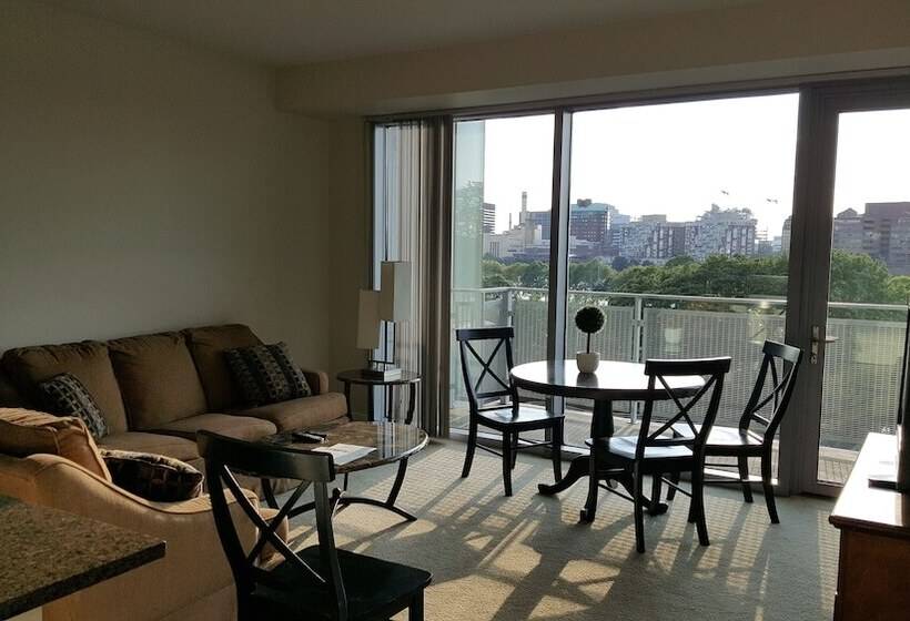 Charles River Executive Suites