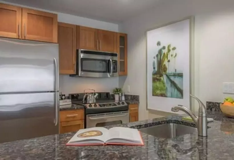 Charles River Executive Suites