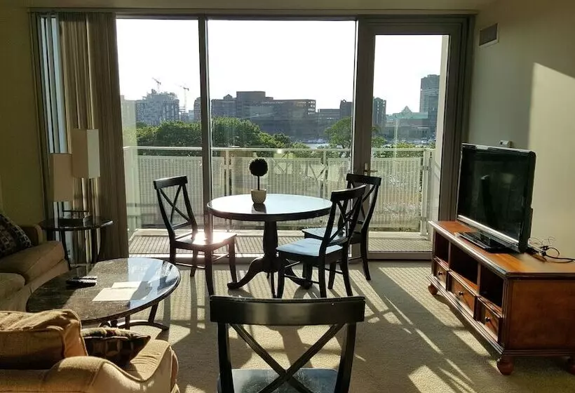 Charles River Executive Suites