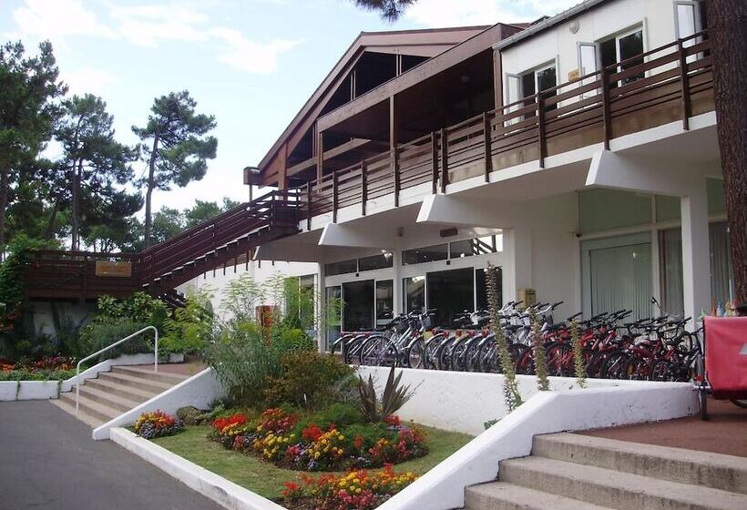 Отель Azureva Ronce Les Bains