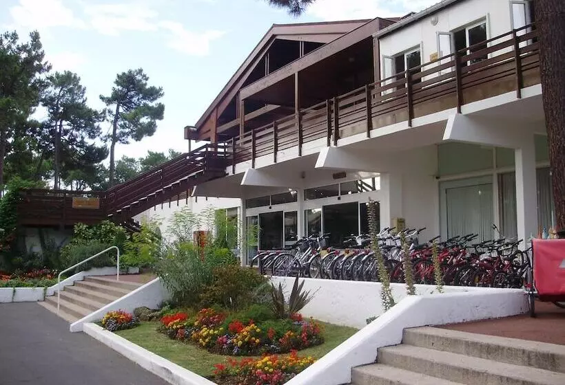 Hotelli Azureva Ronce Les Bains