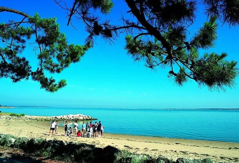 Hotelli Azureva Ronce Les Bains