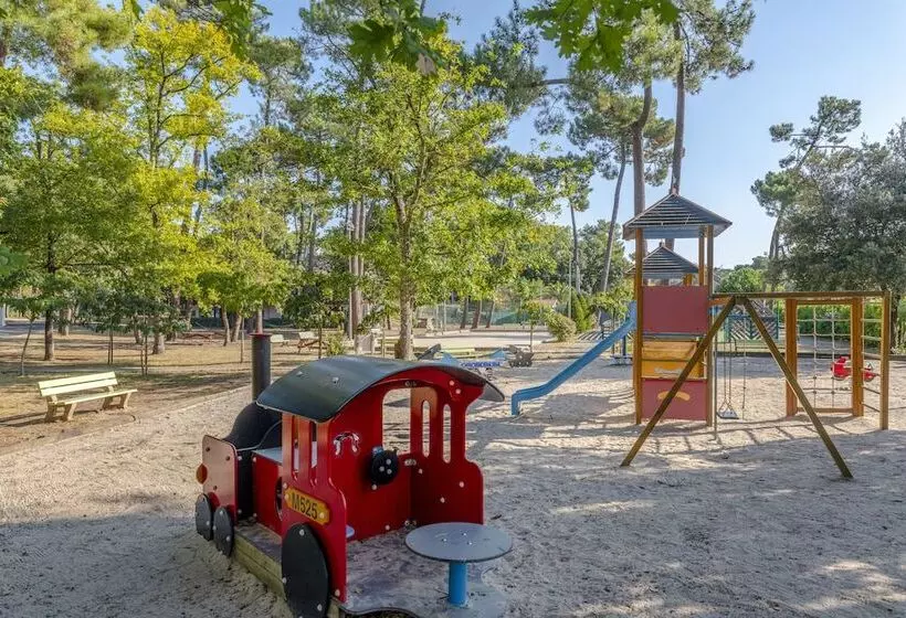 Hotelli Azureva Ronce Les Bains