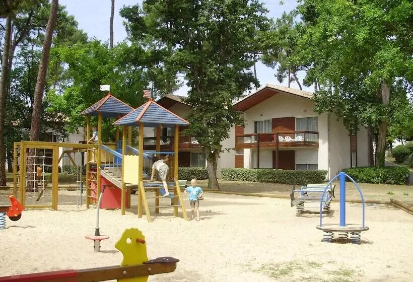 Hotelli Azureva Ronce Les Bains