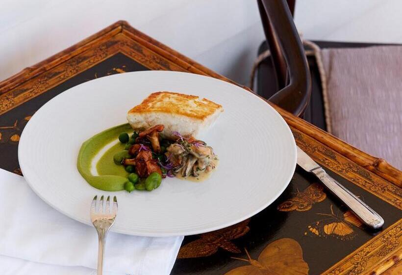 هتل Greydon House