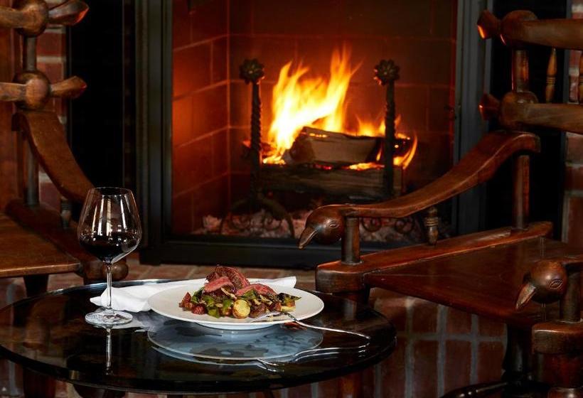 هتل Greydon House