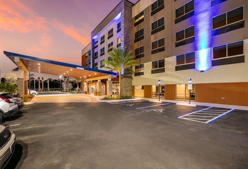 호텔 Holiday Inn Express & Suites Jacksonville   Town Center, An Ihg