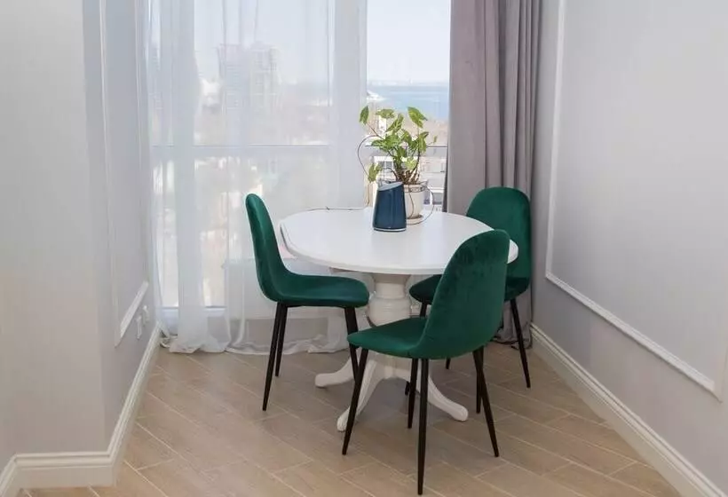 Apartment Greenwood Near Sea