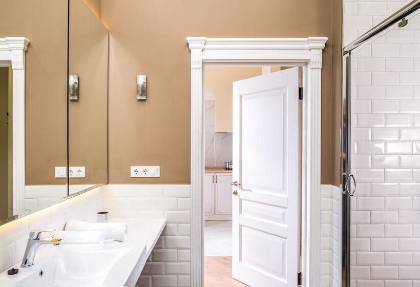 Apartment Greenwood Near Sea