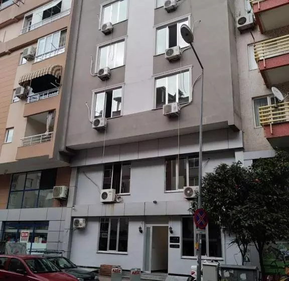 Aziz Apart Konaklama