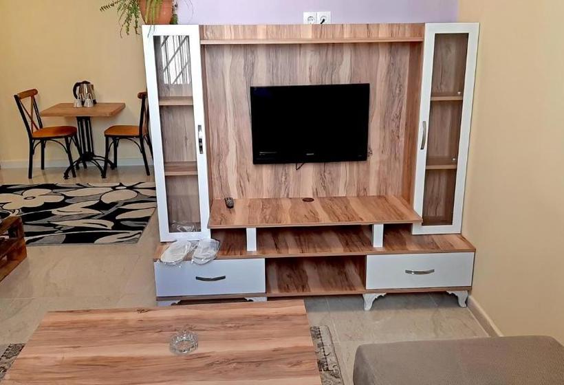 Aziz Apart Konaklama