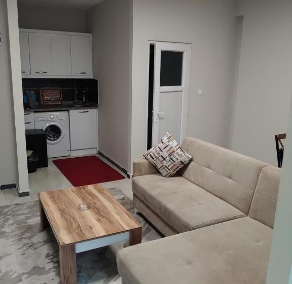 Aziz Apart Konaklama