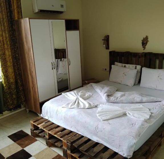 Aziz Apart Konaklama