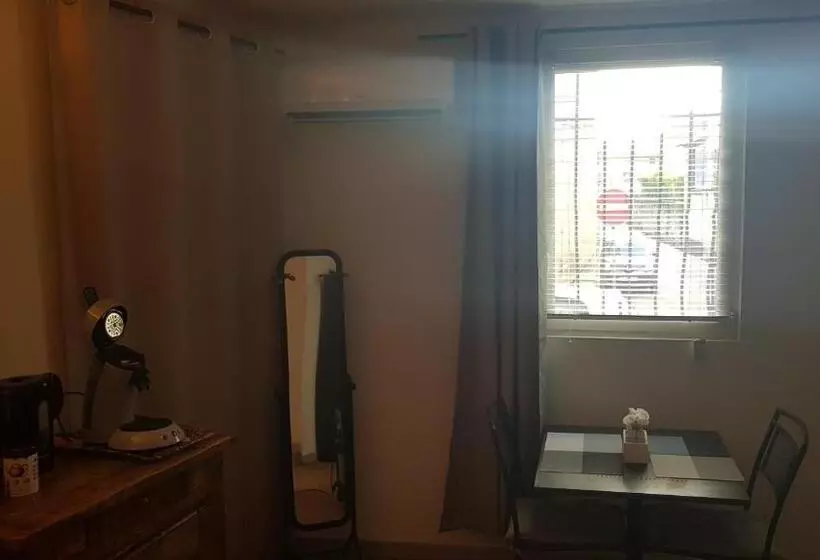 Aamiaismajoitus (B&B) Chambre Cocoon