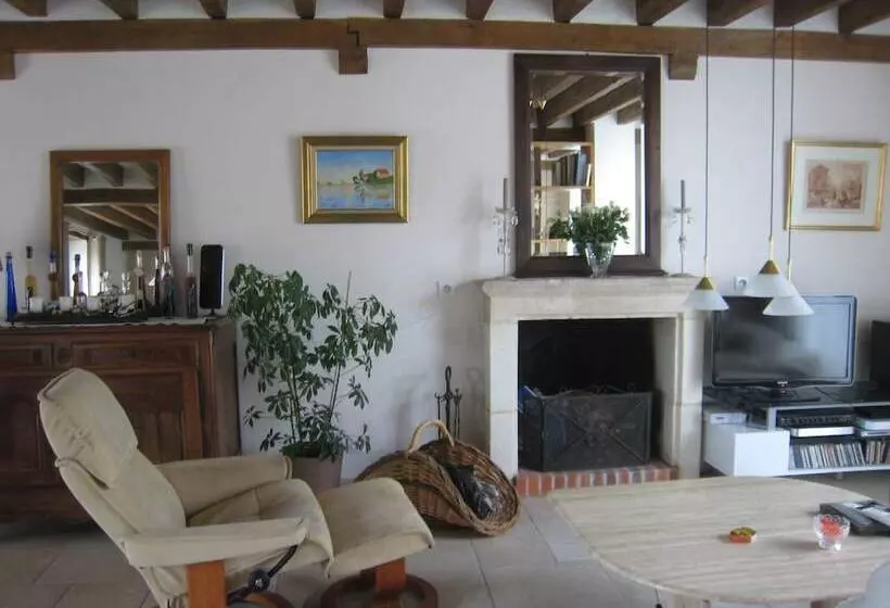 ベッドアンドブレックファースト La Maison D'eugenie