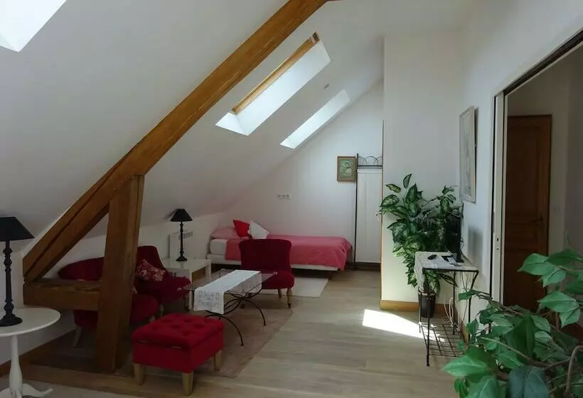 ベッドアンドブレックファースト La Maison D'eugenie