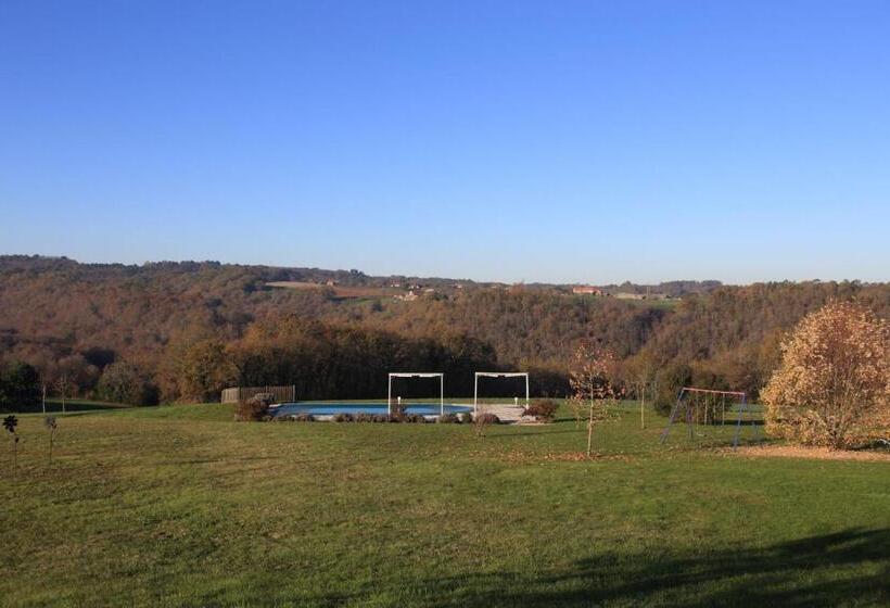 Bed and Breakfast Les Tours De Bombel