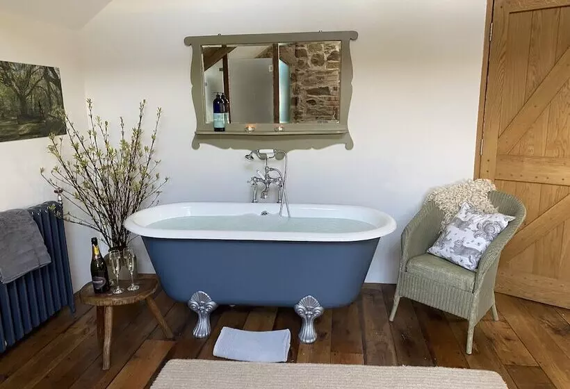 ベッドアンドブレックファースト The Granary