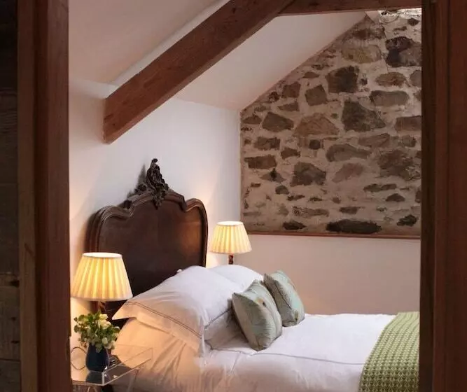 ベッドアンドブレックファースト The Granary