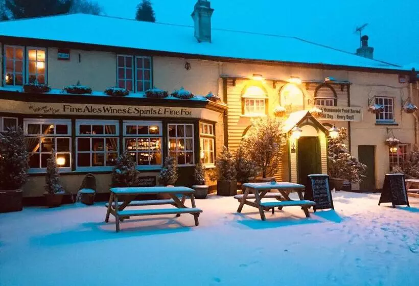 Aamiaismajoitus (B&B) The New Forest Inn