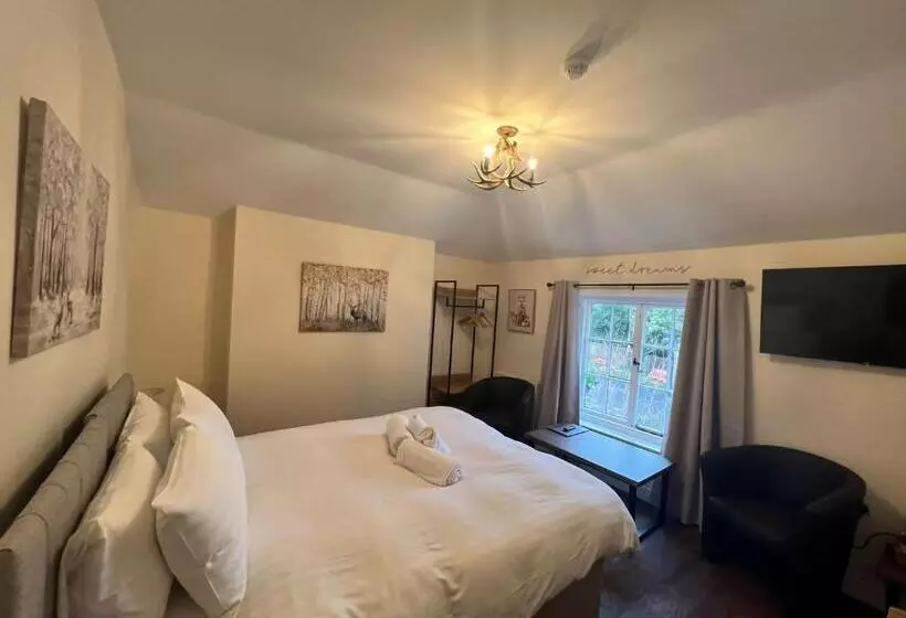 Aamiaismajoitus (B&B) The New Forest Inn