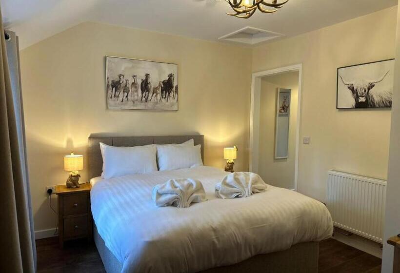 민박 The New Forest Inn