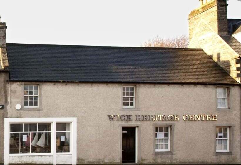 여관 Harbour Bridge Camps Bar