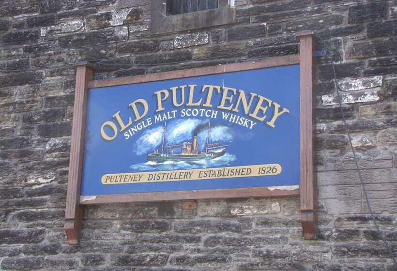 簡易ホテル Harbour Bridge Camps Bar