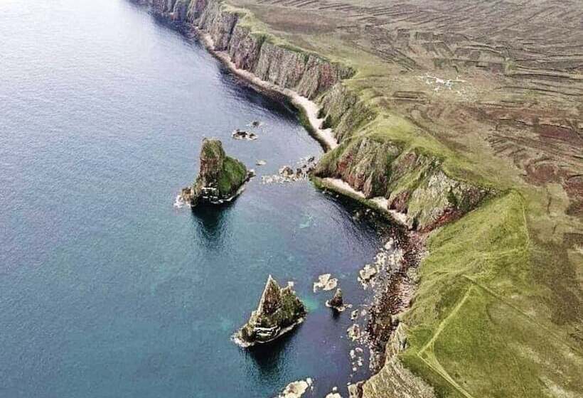 여관 Harbour Bridge Camps Bar