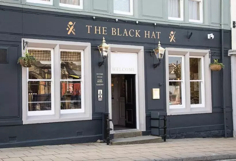 簡易ホテル The Black Hat