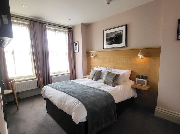 فندق فئة نجمة واحدة The Black Hat