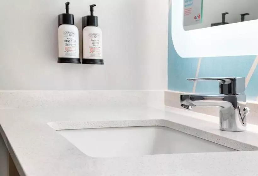 Avid Hotels   Oklahoma City Airport, An Ihg