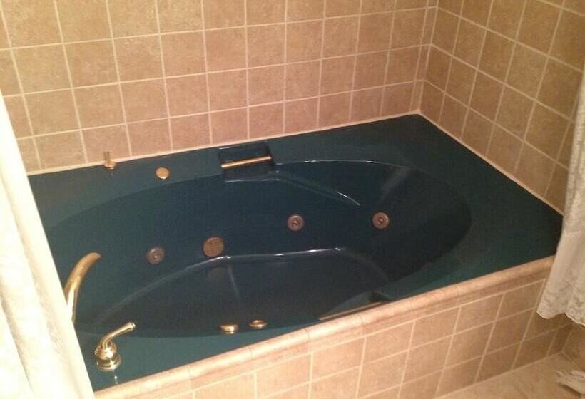 هتل Buffalo Bill's Antlers Inn